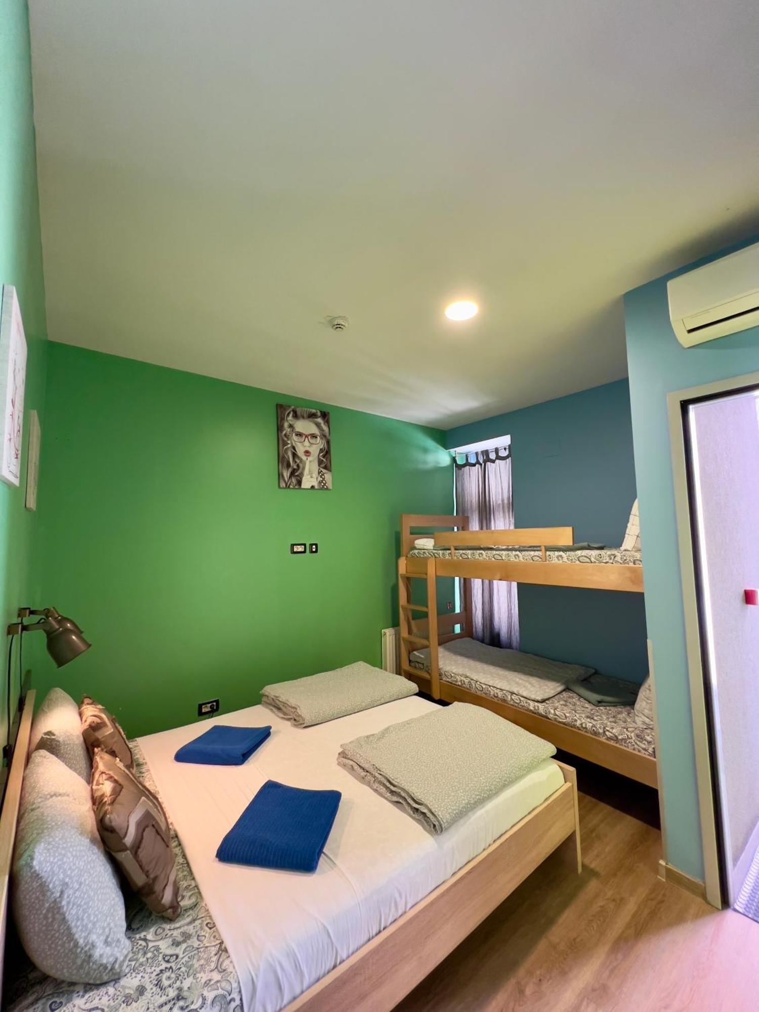 Himalayan Hostel Zagreb Ngoại thất bức ảnh